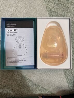 Munchkin Flow Nipple Shield Size 24mm-BRAND NEW NEVER USED